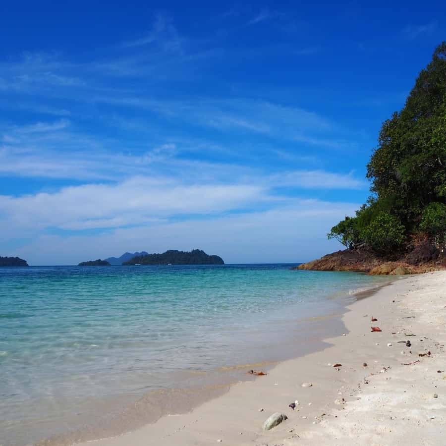 Koh Chang: Full-Day Private Day Trip - Than Mayom and Salak Phet piers: quiet harbors with local character