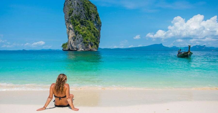 Krabi: 4 Islands Day Trip by Speedboat Including Lunch Box - Ko Tup at low tide: the sandbar that turns photos into postcards