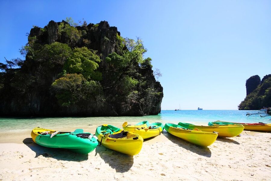 Krabi: Hong Islands Day Trip by Speedboat with Lunch - Lunch at Koh Hong and the 360° Viewpoint Stair Workout