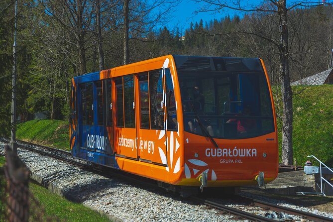Krakow to Zakopane: Funicular, Tasting and Thermal Baths Day Trip - Krupówki Street Break: Souvenirs and a Little Free Time