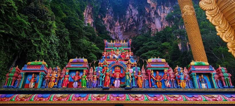Kuala Lumpur: City Sights, Batu Caves and Fireflies Day Trip - Night boat on the Selangor River: fireflies and blue-tears chances