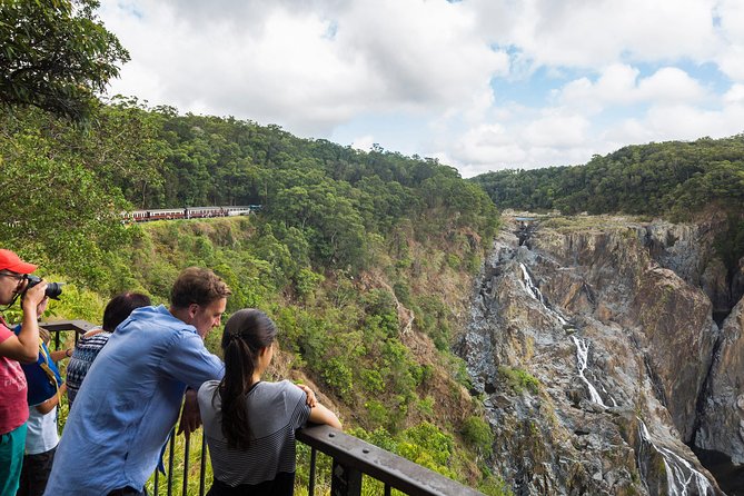 Kuranda Scenic Railway Day Trip from Cairns - Kuranda wildlife add-ons: Koala Gardens and Birdworld