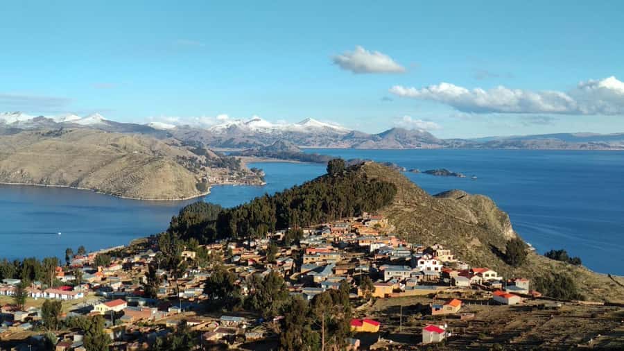 La Paz: Full Day Trip to Copacabana and Isla del Sol - The lake crossings: ferry first, speedboat second