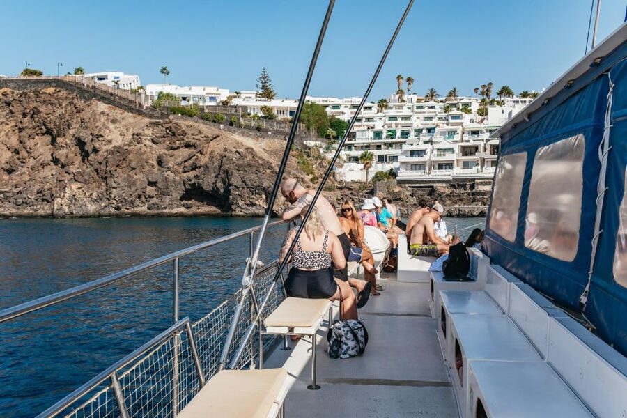 Lanzarote: Day Trip to the Papagayo Beaches by Catamaran - The Sail Down: Views, Wind, and How to Enjoy the First Hour