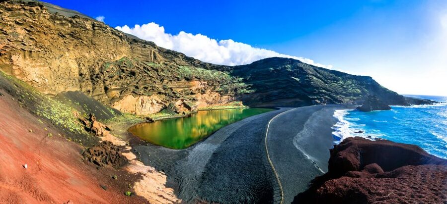 Lanzarote: Guided Day Trip to Timanfaya Park & Lago Verde - Camel ride in the volcanic “lunar” setting: optional, and easy to regret skipping
