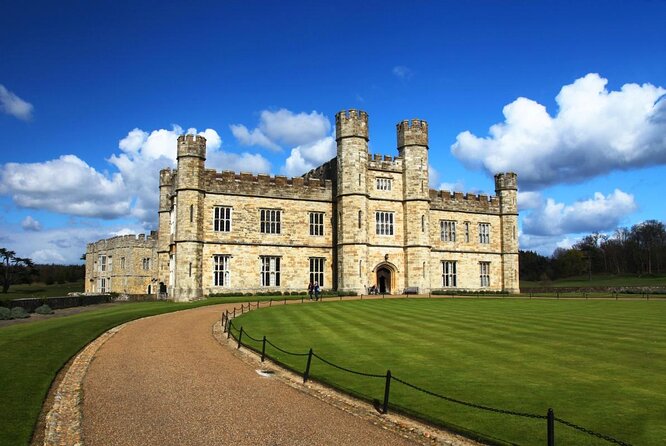 Leeds Castle, Cliffs of Dover and Canterbury Day Trip from London with Guided Cathedral Tour - Key things to know before you go