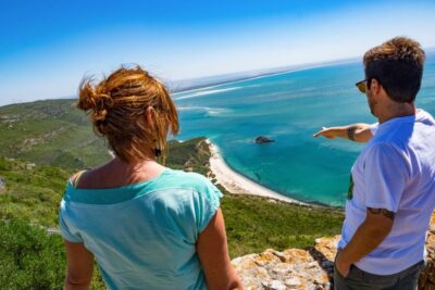Lisbon: Arrábida Natural Park and Sesimbra Day Trip - Entering Arrábida Natural Park: Meco cliffs and big Atlantic views