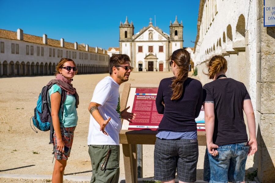 Lisbon: Arrábida Natural Park and Sesimbra Day Trip - Price and time: why $88 feels fair for what you pack in