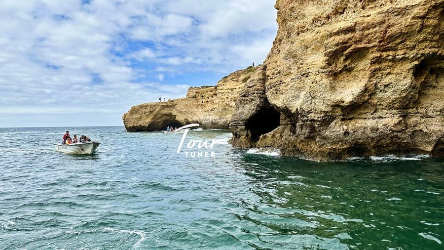 Lisbon: Day Trip To Algarve, Benagil Cave, Carvoeiro & Lagos - Portimão, Carvoeiro, and lunch breaks: pacing matters on a 10–11 hour day