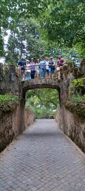 Lisbon: Pena Palace, Regaleira, Sintra, and Cascais Day Trip - Cascais: A Calm Finale on the Portuguese Riviera
