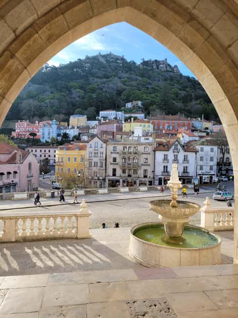 Lisbon: Pena Palace, Regaleira, Sintra, and Cascais Day Trip - Best Fit: Who Should Book This Sintra and Cascais Day Trip
