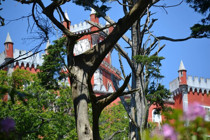 Lisbon Super Saver: 2-Day Sintra, Cascais, Fatima, Nazare and Obidos Small-Group Day Trips - Óbidos: medieval walls, steep walking, and a ginja tasting
