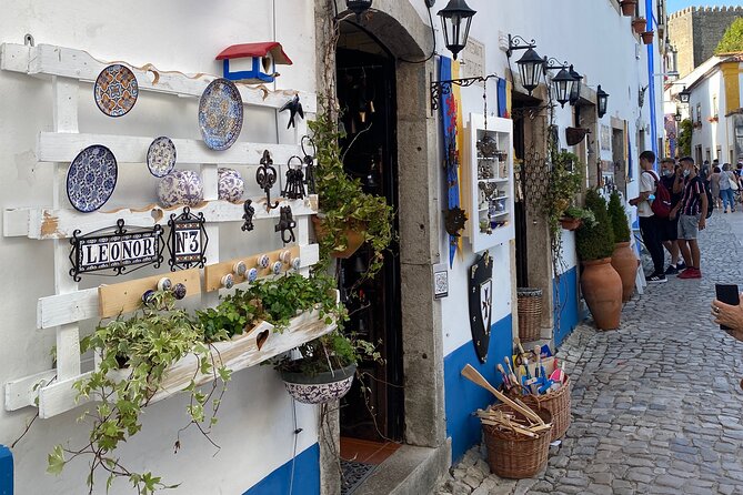 Lisbon to Fatima/Batalha/Nazare & Obidos guided tour 8pax group - Comfort, group size, and what to pack for this long route