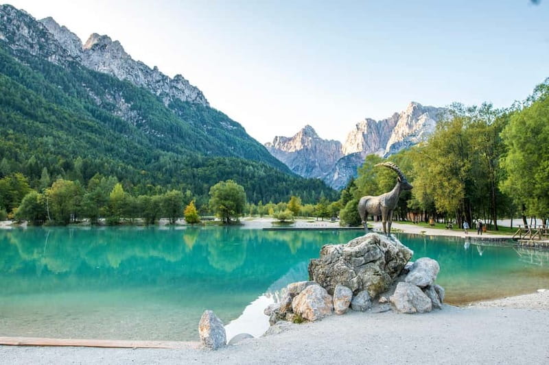 Ljubljana: Lake Bled & Triglav National Park Full-Day Trip - Kranjska Gora and Lake Jasna: ski-town calm with emerald water