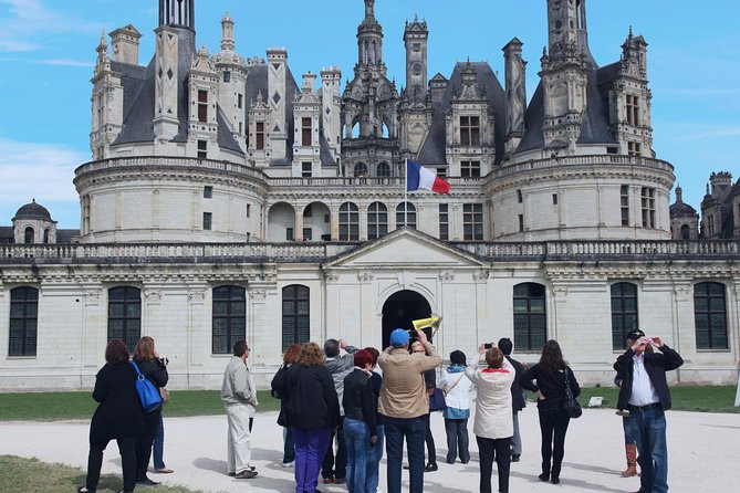 Loire Valley Castles Day Trip from Paris with Complementary Wine - From Paris Catacombs to the Loire in a Single Coach Day
