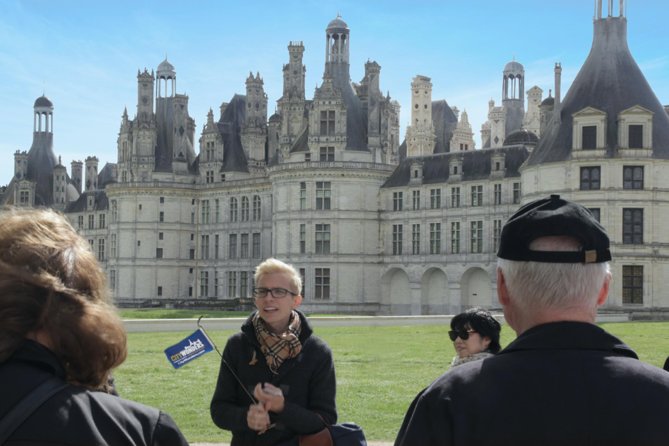 Loire Valley Castles Day Trip from Paris with Complementary Wine - How the Day Feels on Your Feet (and in Your Schedule)