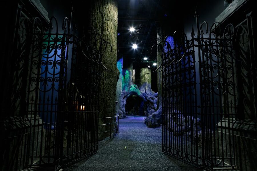 London: Harry Potter Studio Tour and Oxford Day Trip - Who should book this day trip, and who should skip it
