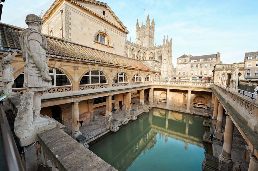 London: Stonehenge, Windsor, and Bath Day Trip by Bus - Roman Baths and the Pump Room Drink: The Best Payoff for First-Timers