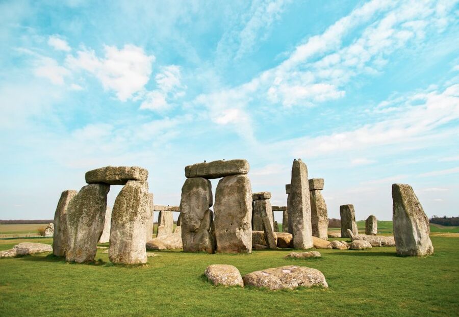 London: Stonehenge, Windsor, and Bath Day Trip by Bus - Who Should Book This Trip, and Who Should Skip It