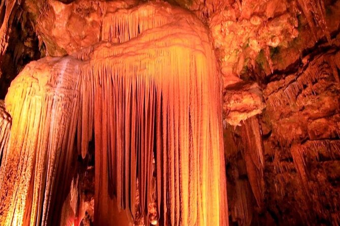Luray Caverns and Shenandoah Small Group Max 12 Day Tour from D.C - Luray Caverns Cathedral Chambers: how to make your cave time work