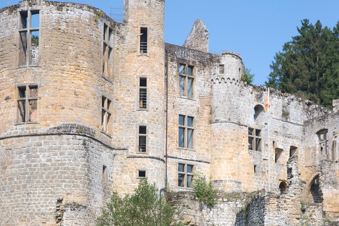 Luxembourg: Nature & Castle Day Trip - Stop 2: Beaufort quick stop for castle ruins photos