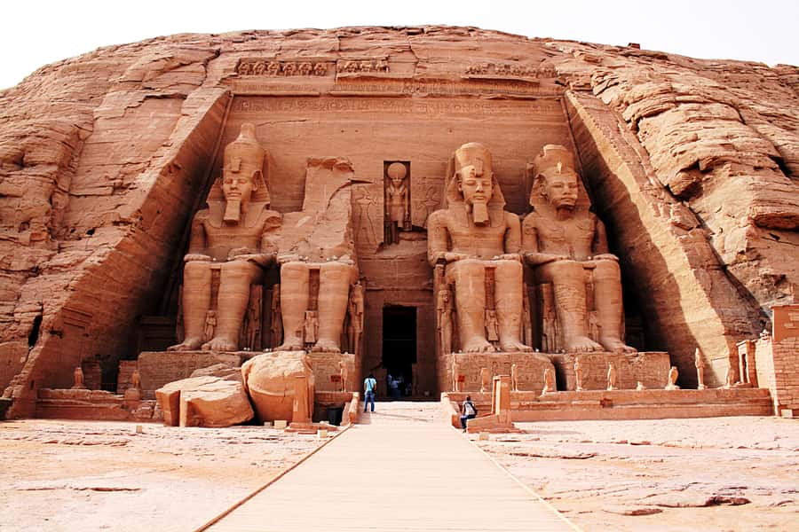 Luxor: Abu Simbel Temple Private Guided Day Trip with Lunch - Key things to know before you go