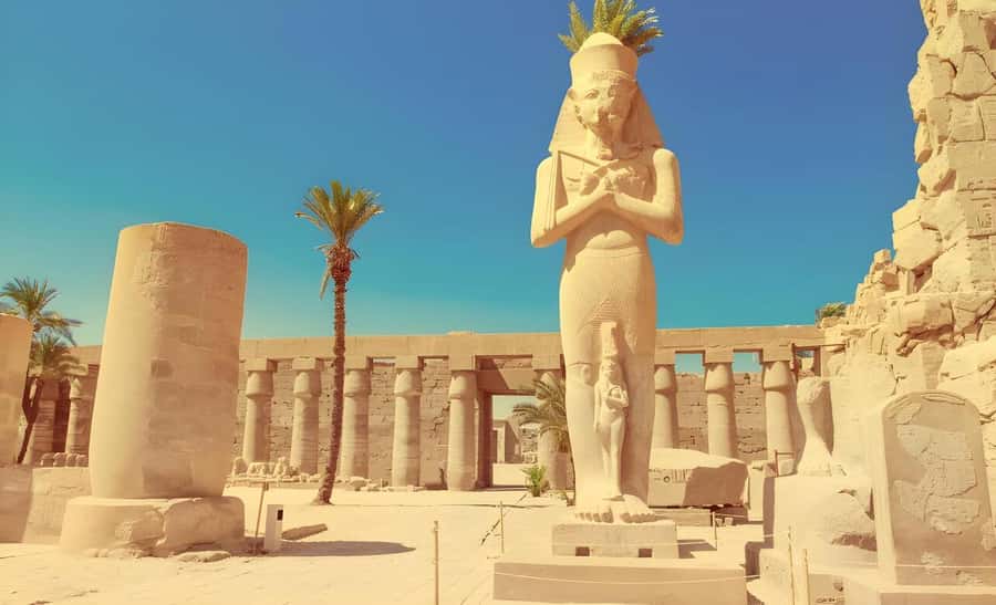 Luxor Day Trip from Hurghada Small Group & Tutankhamun Tomb - Karnak Temple: The Avenue of Sphinxes and the Scale Factor