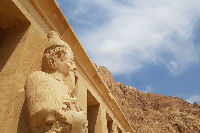 Luxor Day Trip from Marsa alam (Private) - Colossi of Memnon: the quick, free photo break that actually makes sense