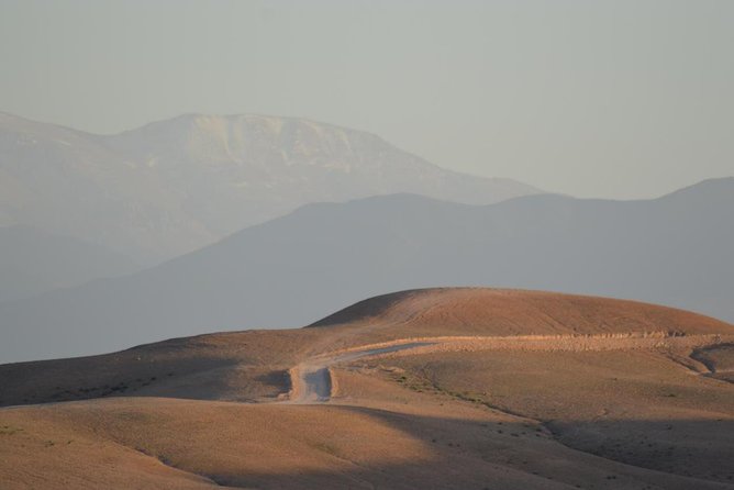 Luxury private day trip - Atlas Mountains, Agafay Desert & camels - Comfort and Practicalities: Shoes, Sun, and a Modest Walking Day