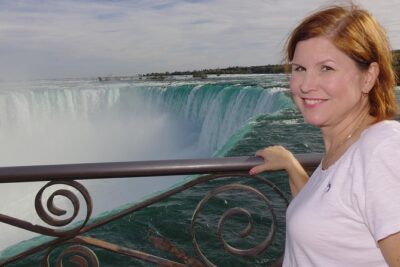 Luxury Small-Group Niagara Falls Day Tour from Toronto with Hornblower Cruise - Niagara Falls Canada: 3 Hours to See the Main Views
