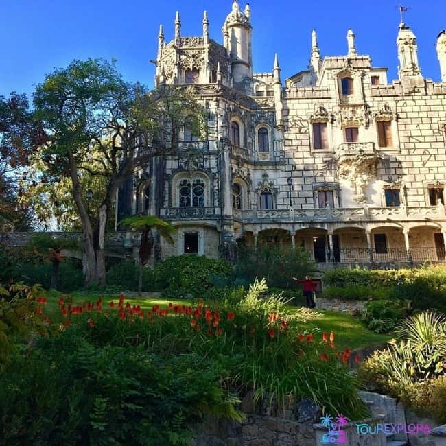Magical Day Trip: Pena Palace, Sintra, CaboDa Roca & Cascais - Stop 1: Castle of the Moors (Moorish Castle) for big views first