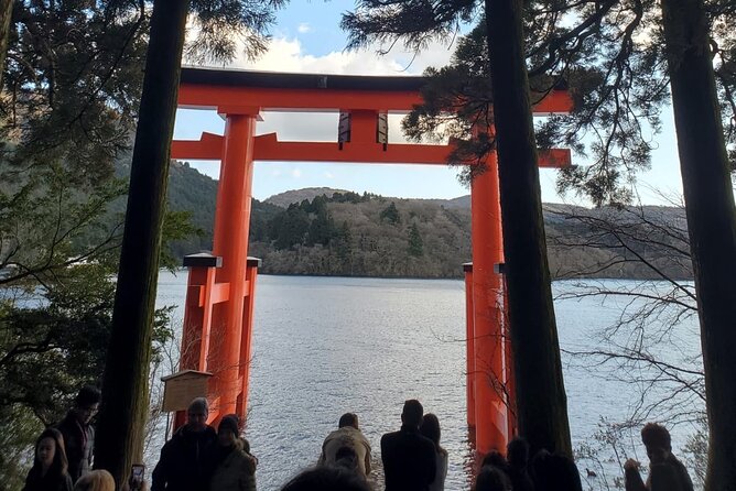 Majestic Mt. Fuji & Hakone Retreat –A Private Day Tour from Tokyo - Owakudani Steam Vents and Hakone Ropeway Views