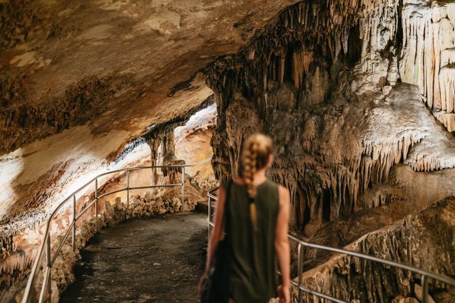 Mallorca: Caves of Drach Day Trip & Optional Caves of Hams - The Pearl Factory Stop: Education, Plus a Shopping Reality