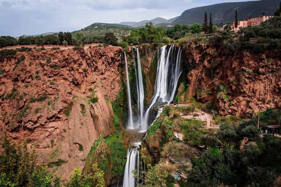 Marrakech: Ouzoud Waterfalls Guided Day Trip with Boat Ride - What the hike feels like: stairs, slip risk, and pace
