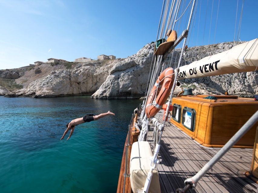 Marseille: Calanques Sailing Day Trip with Lunch and Wine - Le Don du Vent (1947) and why this boat changes the day