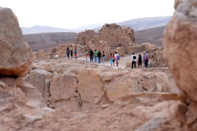 Masada and the Dead Sea Day Trip from Tel Aviv - Masada National Park: cable car up and a guided ruins tour