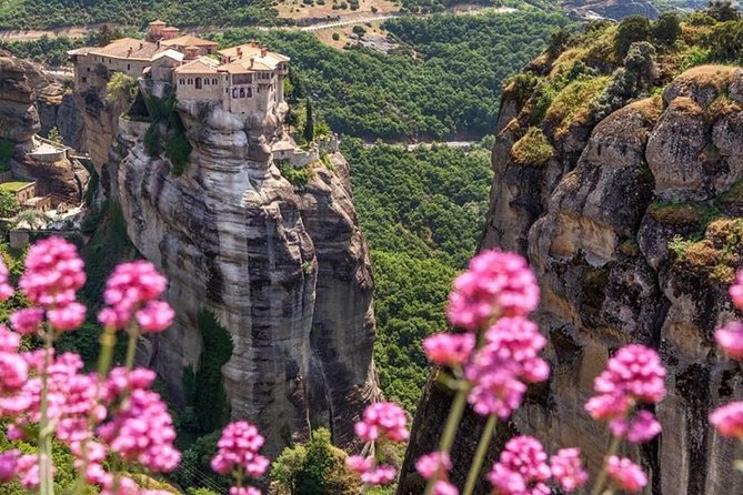Meteora Monasteries Private Full Day Trip From Athens - Should You Book This Meteora Private Day Trip from Athens?