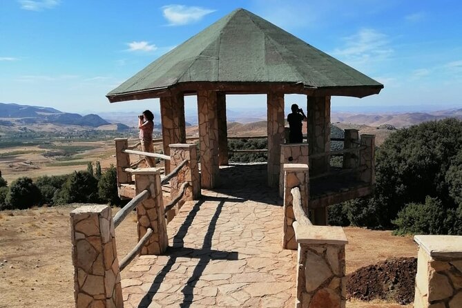 Middle Atlas Mountains, Cedar Forest and Azrou Day Trip from Fez - Lake Dait Aoua and Michlifene ski station: quick stops that set the scene