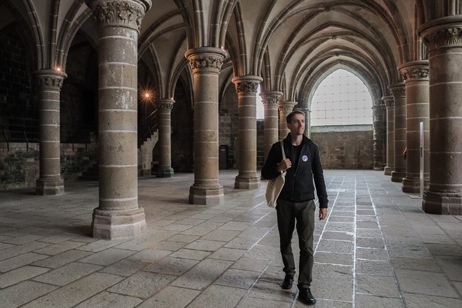 Mont Saint Michel Day Trip with Abbey Entrance from Paris - The 4-Hour Island Plan: Cobblestones, Bay Views, and the Tides’ Big Moment
