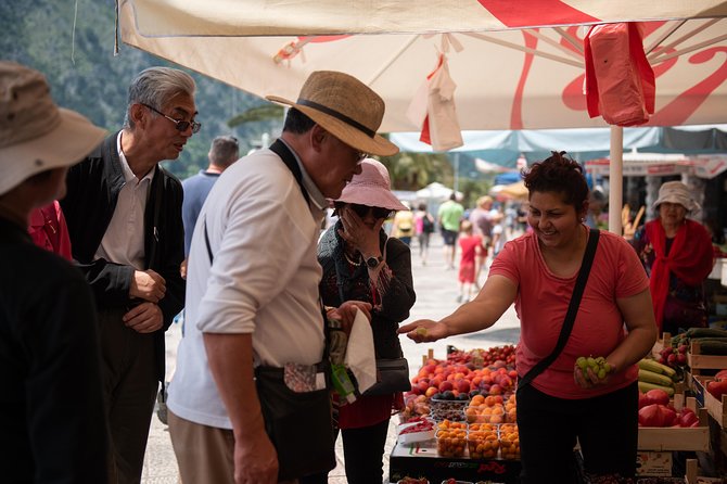 Montenegro: Bay of Kotor Day Trip from Dubrovnik English -Español - Morning logistics: the early pickup and the 600m Old Town drop