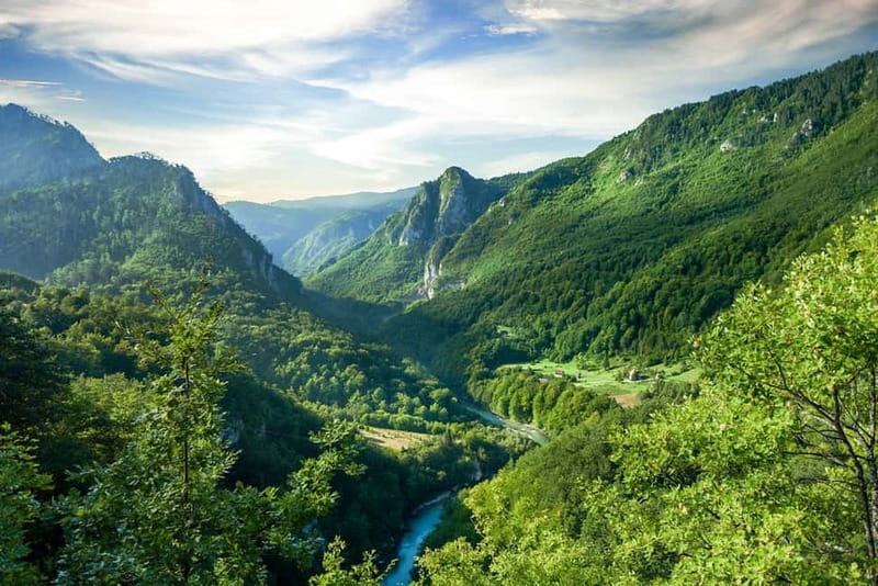 Montenegro: Durmitor, Tara & Ostrog Monastery Day Trip - Key things I’d watch for on this trip
