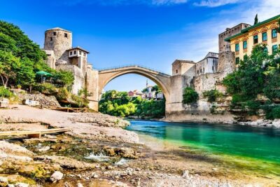 Mostar and Kravica Waterfall Discovery Day Trip from Split or Trogir - The 2.5 hours of free time in Mostar: lunch, shopping, and a smarter plan