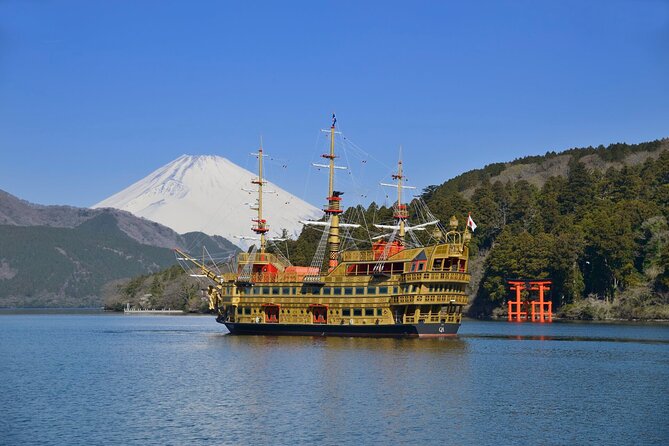Mt. Fuji & Hakone: Fuji Sengen Shrine, Cruise, and Ramen-Making - Arakura Fuji Sengen Shrine: Stair Steps, Pagoda Views, and Two Mini-Shrines