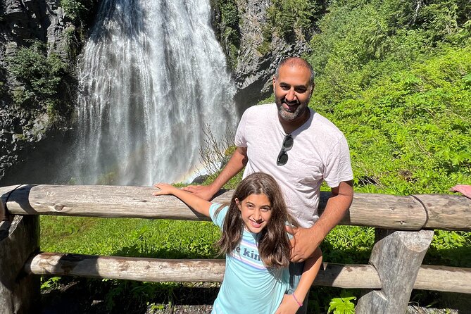Mt. Rainier Day Tour from Seattle - Henry M. Jackson Visitor Center: lunch, wildlife chances, and a breather