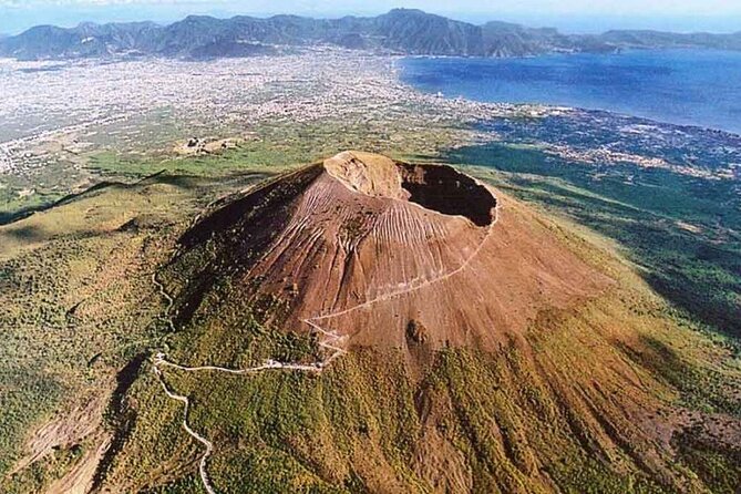 Mt Vesuvius Half-Day Trip from Naples - Guide and commentary: what you can expect and how to work with it