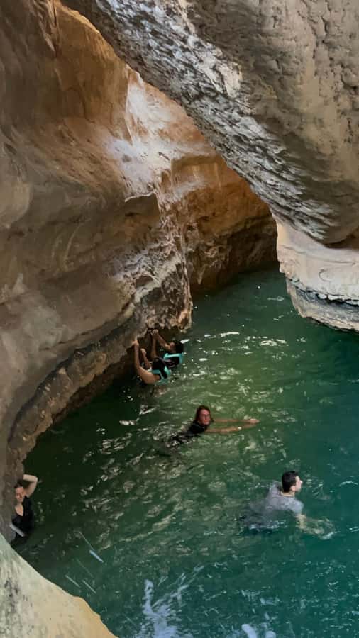 Muscat: Wadi Shab, Romantic Cave and Sinkhole Full-day Trip - From Muscat pickup to the river crossing