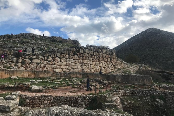 Mycenae and Nafplion Day Trip from Athens with Official guide - Stop 2: Mycenae’s palace area, Lions Gate, and Cyclopean walls (the main event)