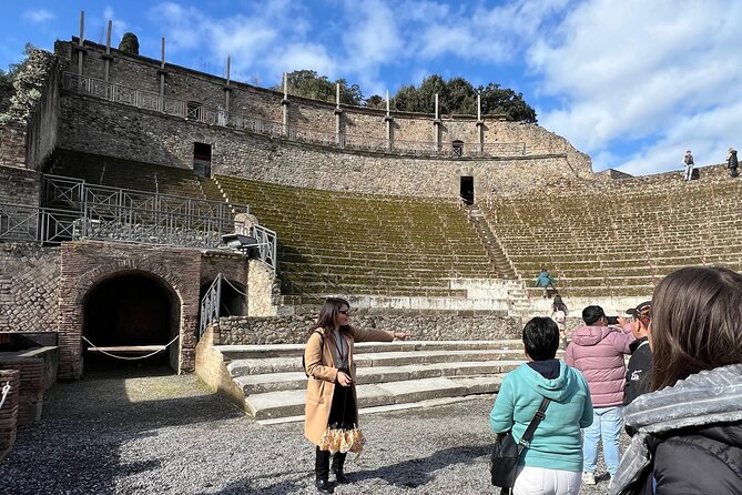 Naples: Tour of Mt Vesuvius and Pompeii w/ Lunch & Wine tasting - Door-to-door Naples pickup that actually saves your time