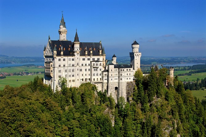 Neuschwanstein Castle and Linderhof Palace Day Trip from Munich - Getting from Munich to the castles in one guided coach