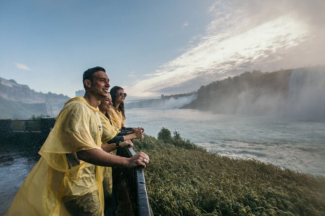 Niagara Falls Day Tour from Toronto Airport - Starting at the Toronto Airport Marriott: easy pickup, clear routine